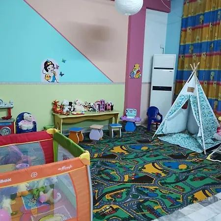 Familia Fantastiko ホテル キテン