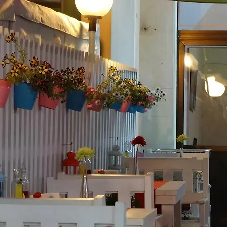 호텔 Familia Fantastiko 키텐
